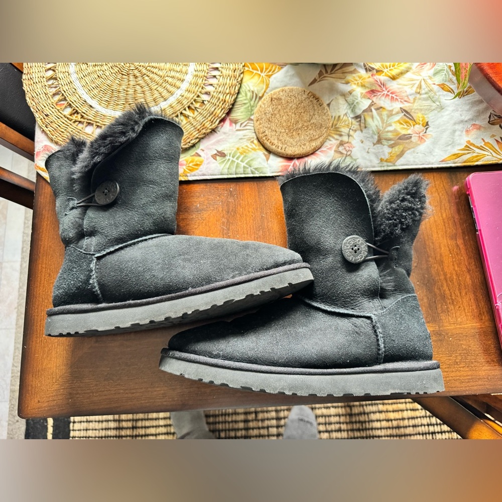 Ugg Bailey Button Ii Women’s - image 5